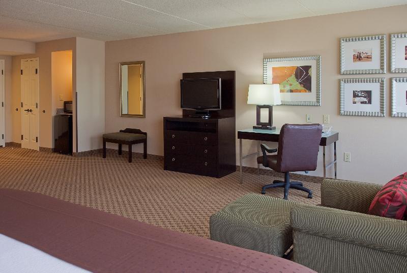- Area By Ihg Hotel Ferry Pass