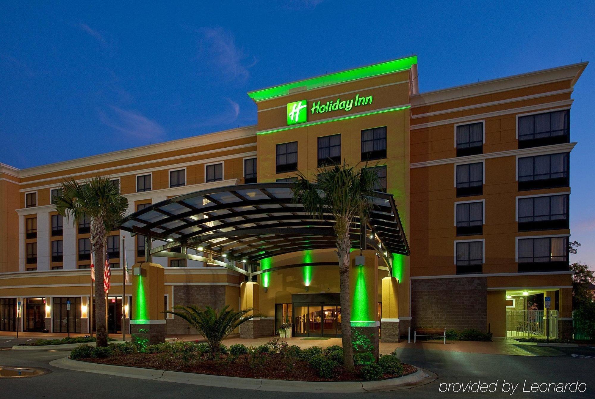 Hotel Pensacola - Area By Ihg 3*
