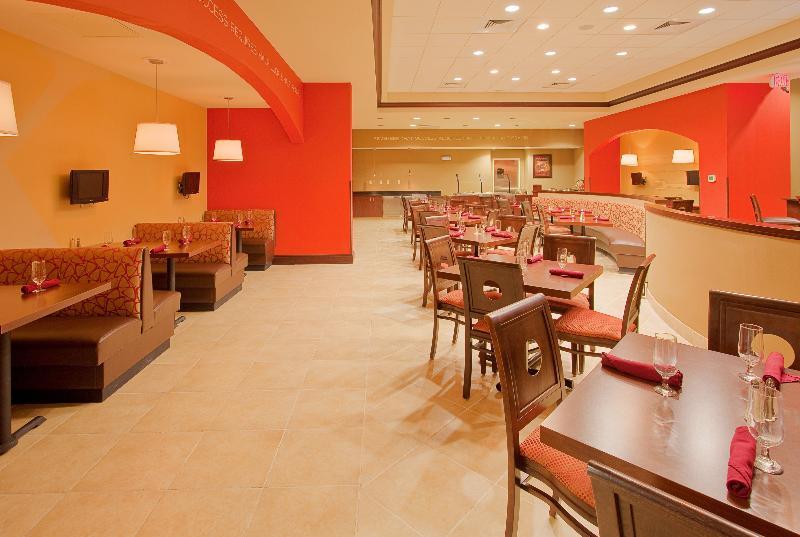 Hotel Pensacola - Area By Ihg 3*